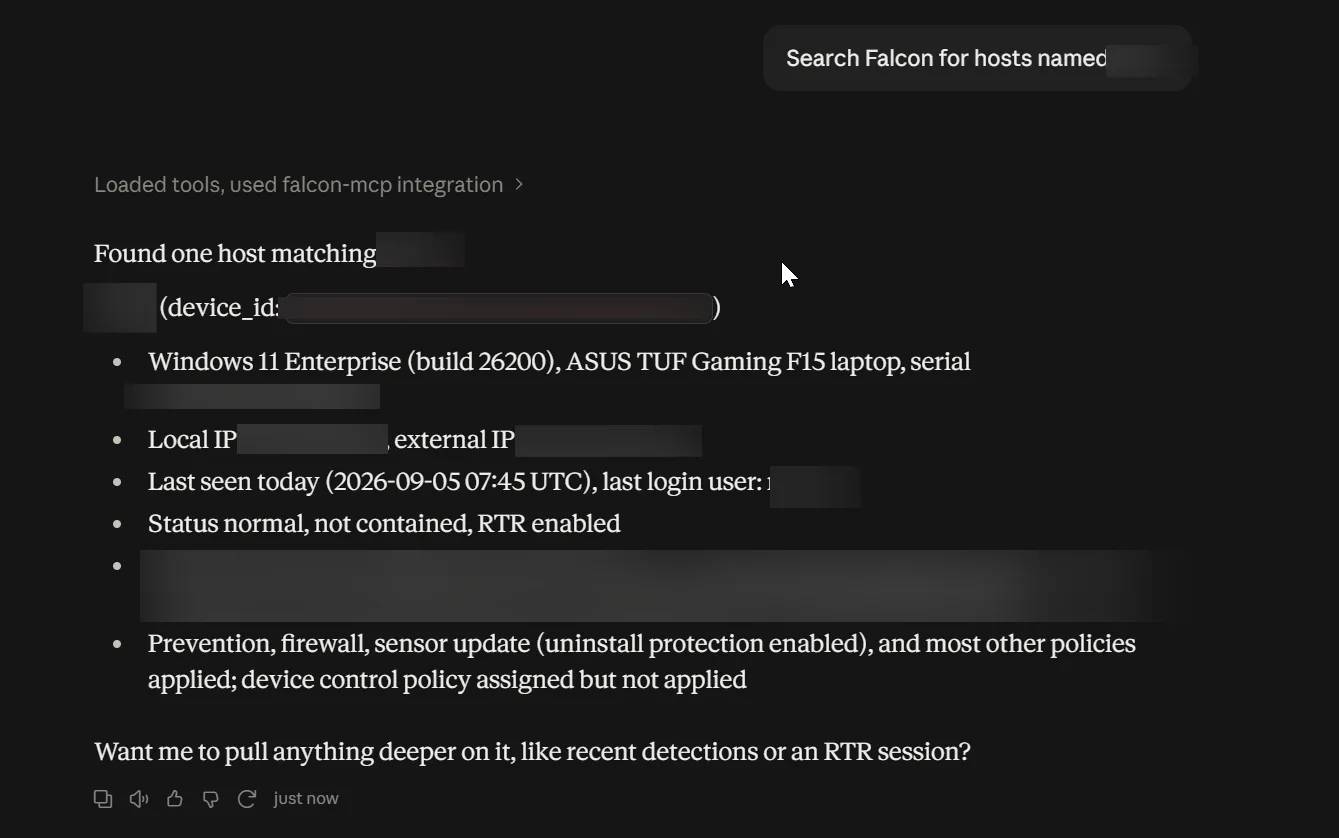 Claude Desktop mostrando a investigação da detecção via falcon-mcp